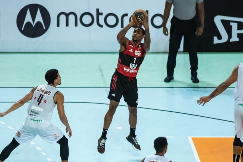 Pelas quartas do Brasileirão, Flamengo Blumenau vence o Joinville e sai na frente