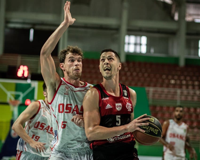 Flamengo Blumenau vence o Basket Osasco e vai à final do Campeonato Brasileiro de Basquete