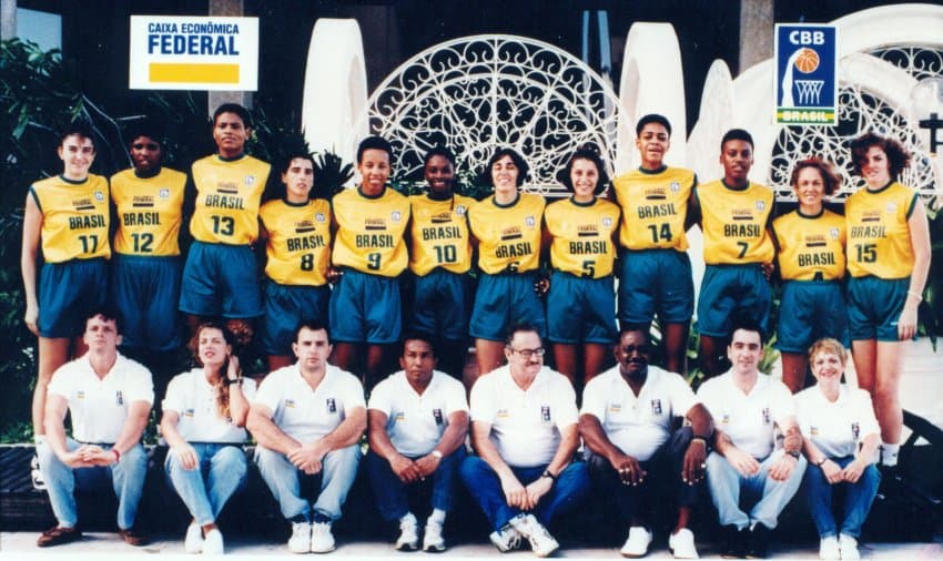 Companheiras de Seleção Brasileira homenageiam Ruth de Souza
