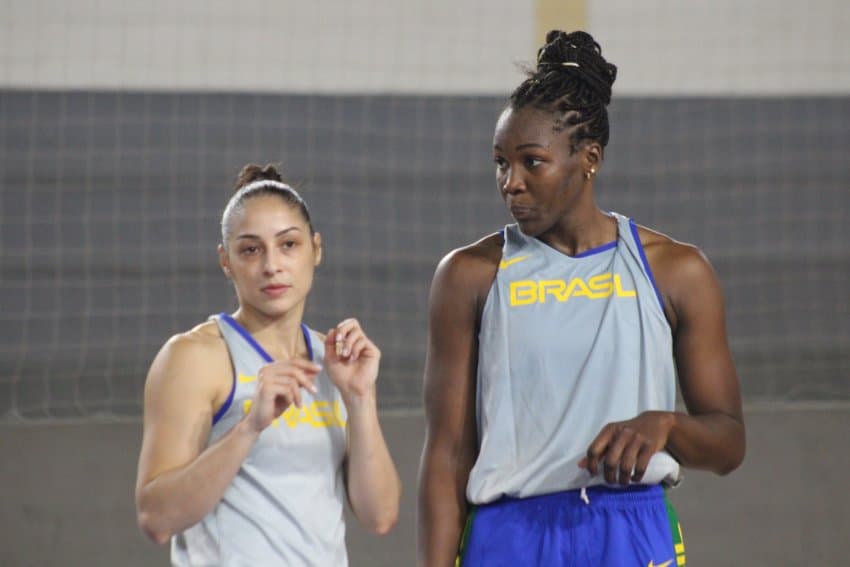 Seleção feminina de basquete atende a imprensa em coletiva virtual neste sábado