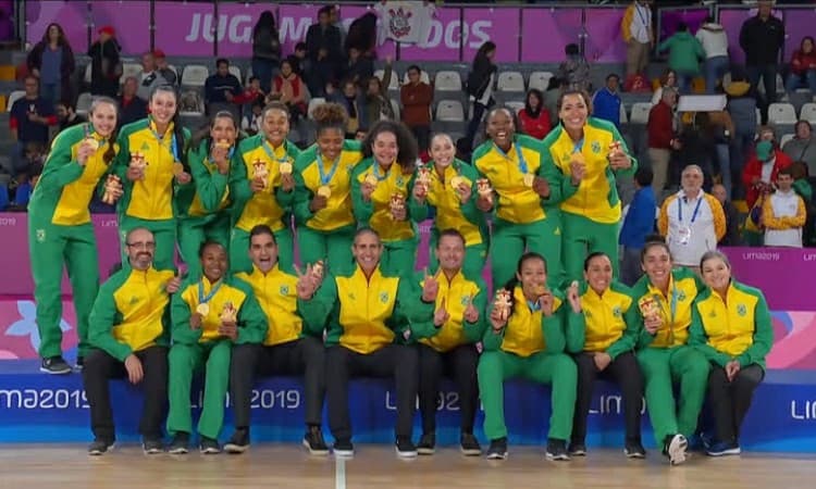 Seleção feminina será homenageada pelo COB por ouro no Pan de Lima 2019