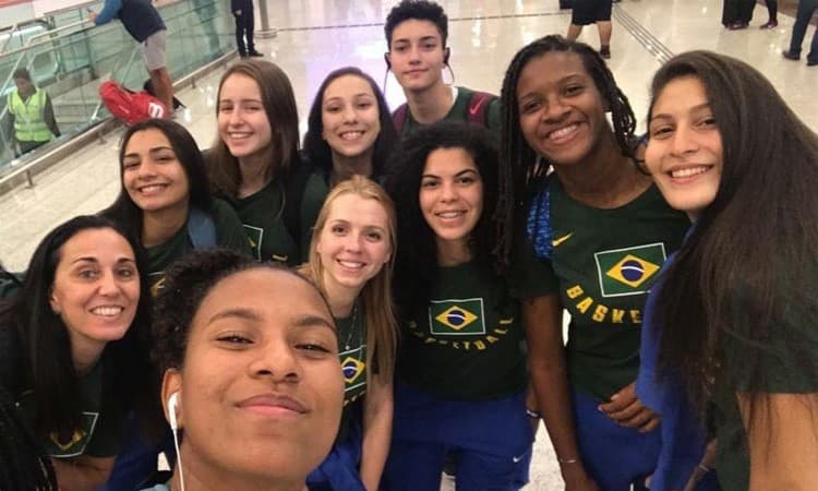 Seleção Sub-16 Feminina já está no Chile para disputar a Copa América