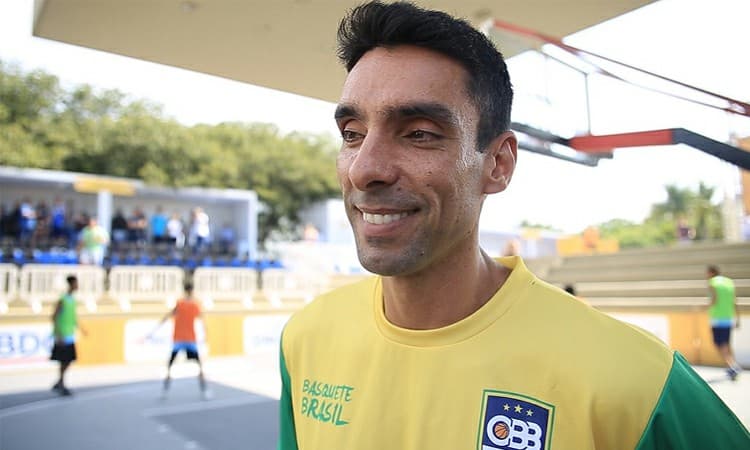 Douglas Lorite define o grupo que disputará a Copa do Mundo de 3x3 na Holanda