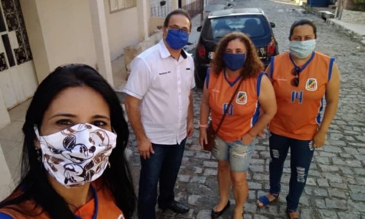 Mandacaru Motor entrega cestas básicas do #Basquete Solidário