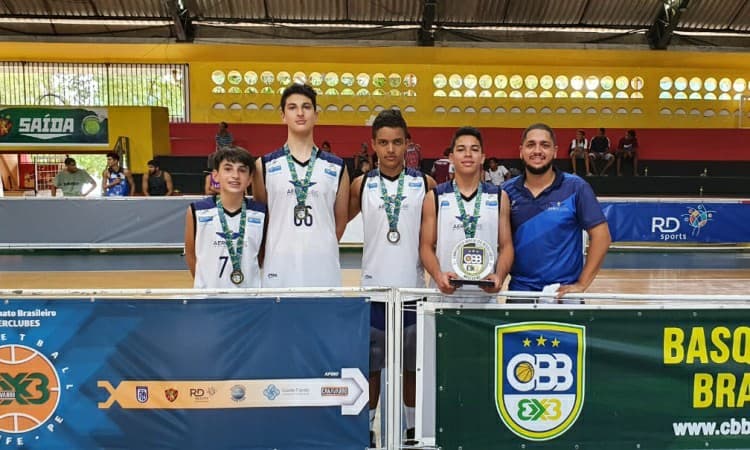Aeroclube, Aest e Sport comemoram o título da 1ª etapa do CBI 3x3