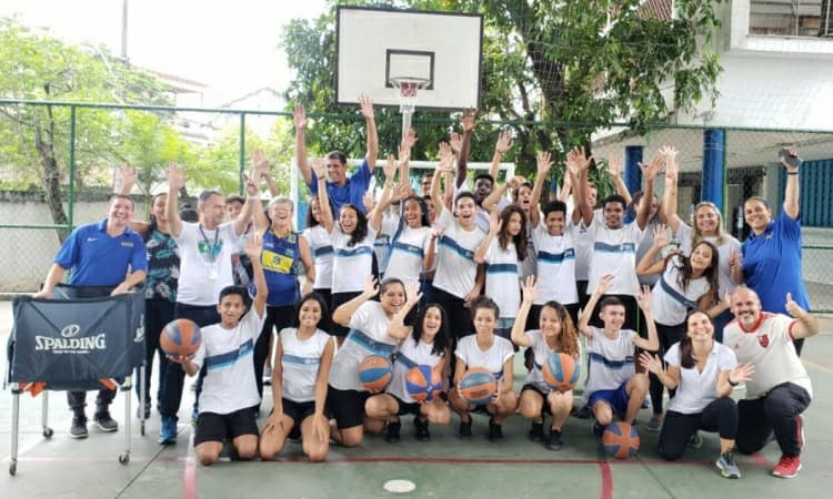 CBB Cuida: gerência de 3x3 da confederação capacita professores da rede pública do Rio de Janeiro