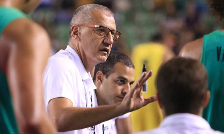 Petrovic anuncia os convocados para a Copa do Mundo da China