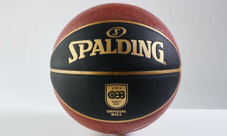 Spalding remodela a linha TF, que virá com a logo da CBB estampada, além dos selos de aprovação e bola oficial