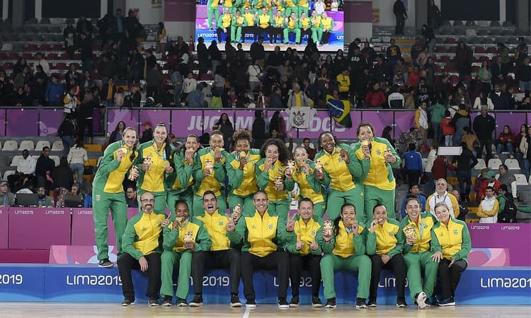 Brasil supera EUA e conquista a medalha de ouro no basquete feminino do Pan