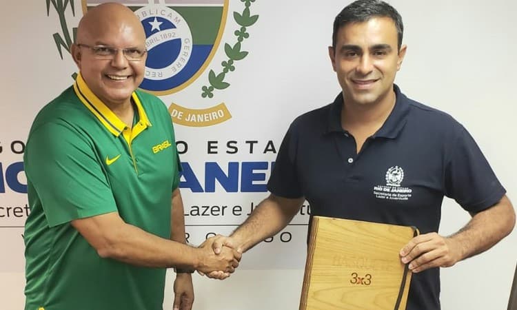 Oliveira se reúne com Bornier para tratar de trabalho conjunto em prol do Basquete 3x3