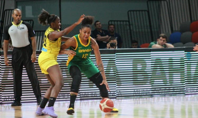 Pré-Olímpico das Américas: Damiris elogia defesa do Brasil e espera jogo duro contra a Argentina