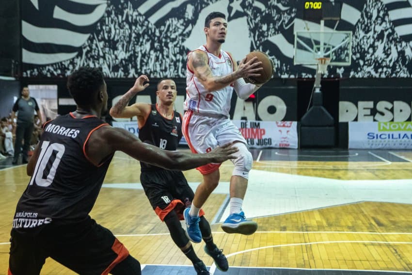 Em partida tranquila, Basket Osasco vence Anápolis Vultures pelo Brasileirão