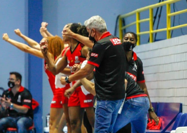 Araraquara vence Santo André e assume a liderança do Paulista Feminino