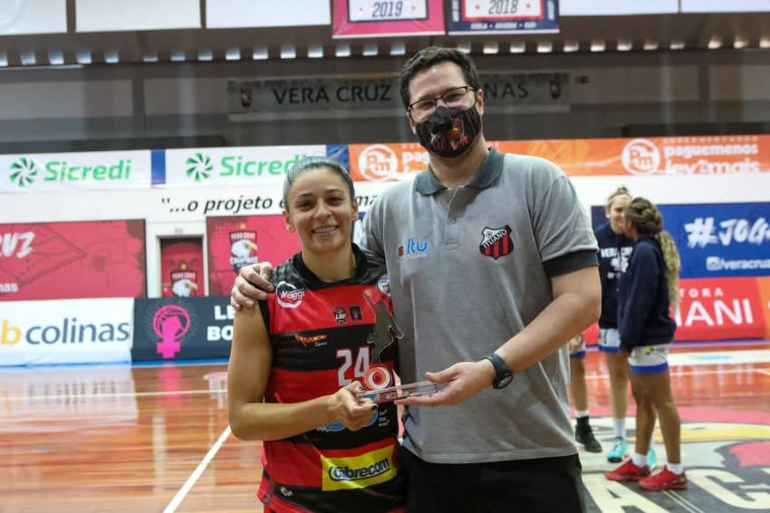 Ituano Basquete vence Vera Cruz Campinas em jogo de alto nível no interior paulista e tem vantagem para decidir em casa vaga inédita nas finais