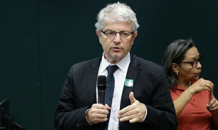 Diretor de Operações da CBB, Ricardo Trade participa de Fórum sobre o basquete