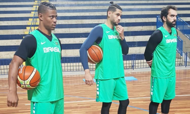 Nascido em Nova York, Scott Machado vibra com a chance de defender o Brasil e mira os Jogos Olímpicos de Tóquio