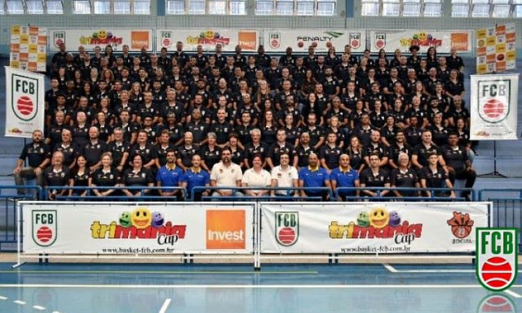 Giro: Federação Catarinense promove Clínica de Arbitragem para 153 profissionais