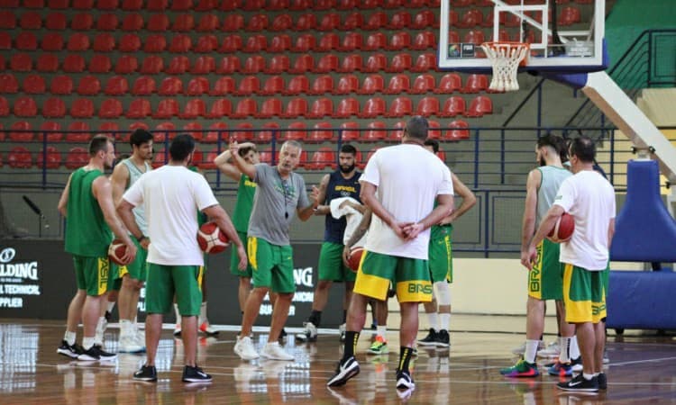 Brasil começa a caminhada para a AmeriCup com duelo diante do Uruguai