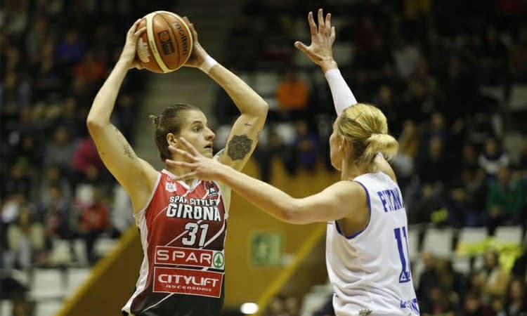 Entrevista: pivô Nádia Colhado fala sobre seu ótimo momento no Spar Citylift Girona-ESP